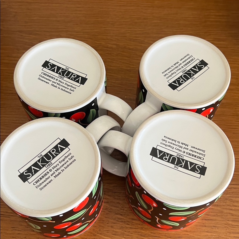 🍒Mary Engelbreit Cherry Patterned Black and Red set of 4 Mugs 🍒 no chips/cracks - Picture 3 of 4